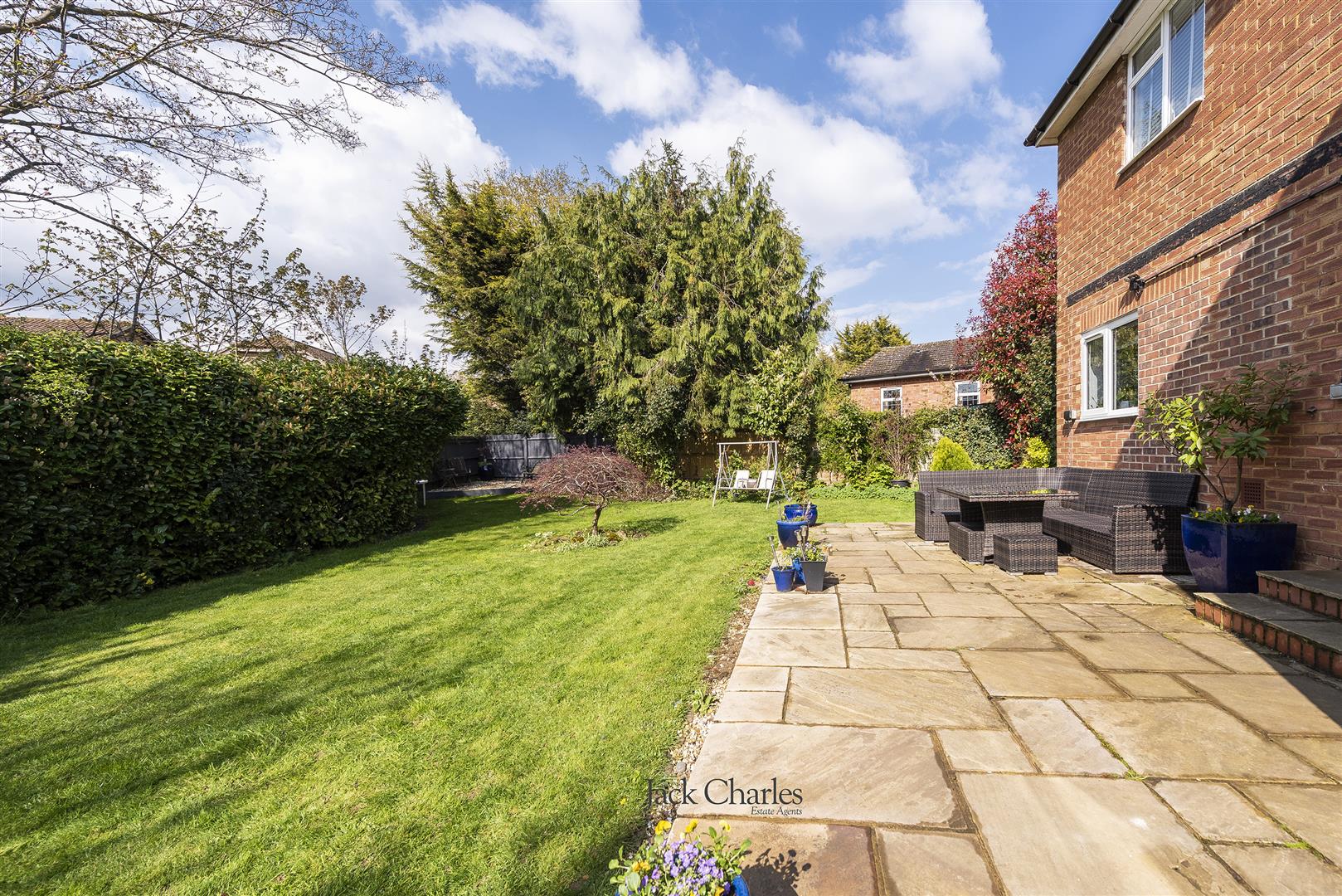 Exeter Close, Tonbridge Jack Charles Estate Agents Tonbridge